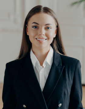 young-smiling-bussiness-woman-looking-at-camera-an-2021-09-02-23-47-32-utc.jpg young-smiling-bussiness-woman-looking-at-camera-an-2021-09-02-23-47-32-utc.jpg